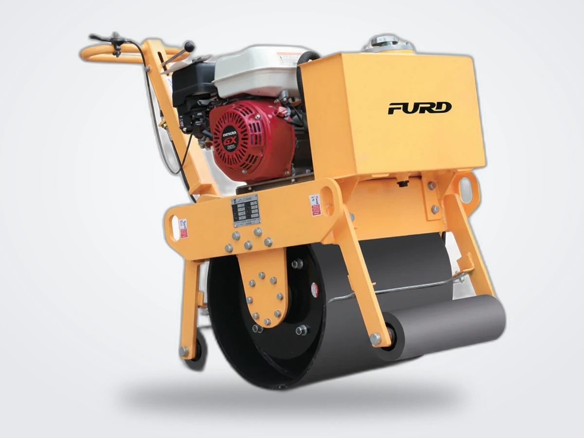 FURD FYL-450 — Дорожный каток с ручным управлением